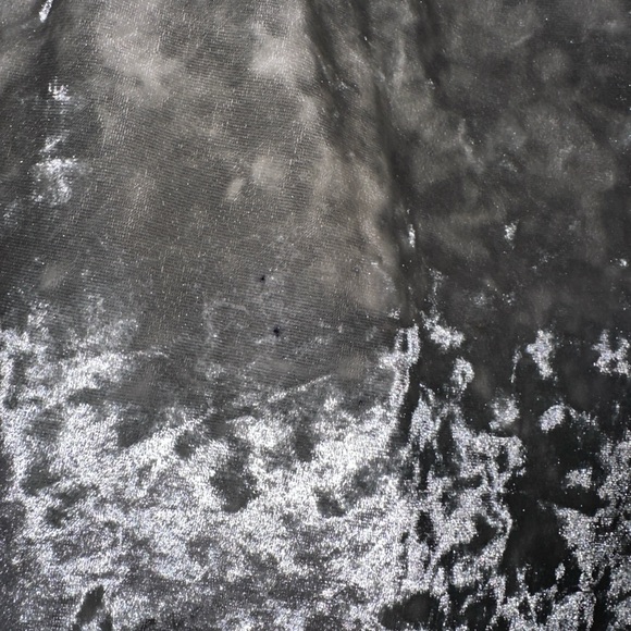 Glitzy, velvety smooth Victoria’s Secret pants ✨like new! - Picture 8 of 8